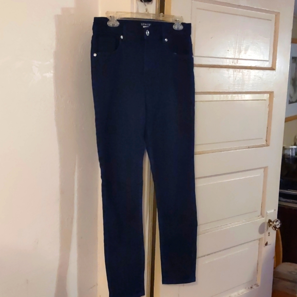 Venus Blue Jeans - New